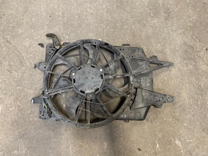 Cooling fans from a Ford Focus 1 1.6 16V 2004