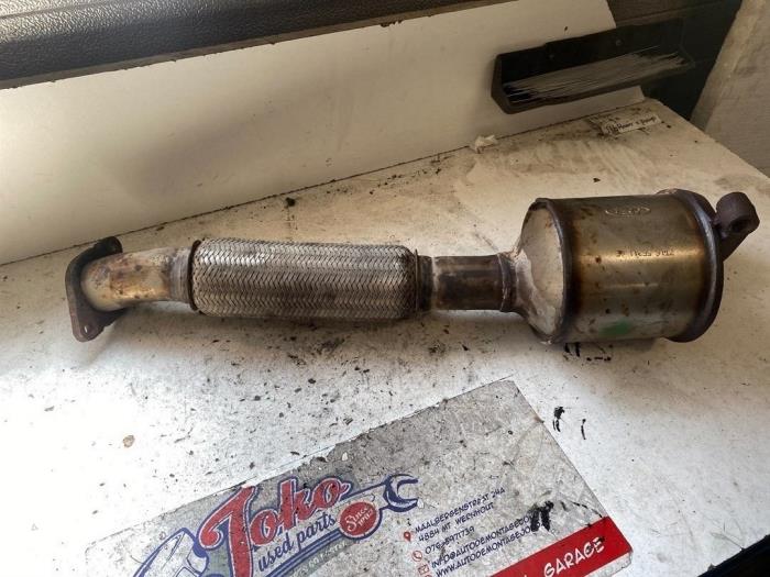 Usagé Catalyseur Ford Transit Connect 1.8 TDCi 75 Prix sur demande proposé par Autodemontage Joko B.V.