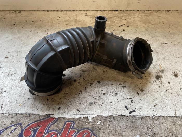 Begagnade Luftintagsslang BMW Mini (R50/53) 1.6 16V One Pris på förfrågan erbjuds av Autodemontage Joko B.V.