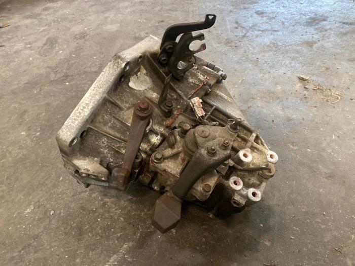 Gearbox Toyota Yaris II 1.0 12V VVT-i - 3030052410 1KRFE C551