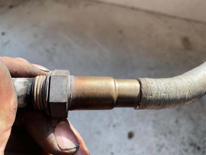 Sonde lambda d'un Mercedes-Benz C (W204) 1.8 C-200K 16V 2007