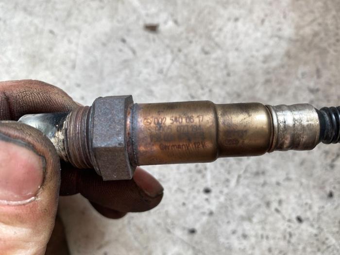 Sonde lambda d'un Mercedes-Benz C (W204) 1.8 C-200K 16V 2007