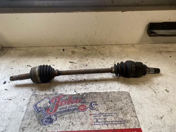 Gebrauchte Antriebswelle links vorne Toyota Aygo (B10) 1.0 12V VVT-i Preis auf Anfrage angeboten von Autodemontage Joko B.V.