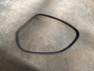 Used Rear door seal 4-door, right Seat Ibiza IV (6J5) 1.4 16V Price on request offered by Autodemontage Joko B.V.