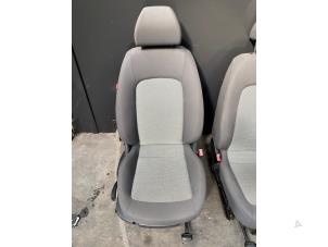 Używane Fotel prawy Seat Ibiza IV (6J5) 1.4 16V Cena na żądanie oferowane przez Autodemontage Joko B.V.