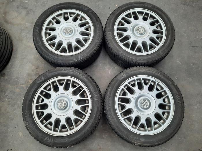 Golf 3 Rims Set of sports wheels + winter tyres - Alloy GEEN