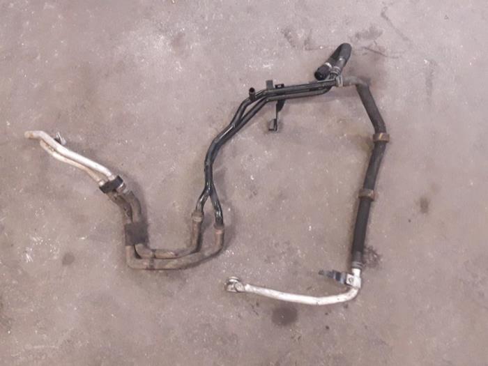 Begagnade Vattenrör Audi Q7 (4LB) 3.0 TDI V6 24V Pris på förfrågan erbjuds av Autodemontage Joko B.V.