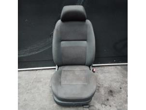 Used Seat, right Volkswagen Lupo (6X1) 1.4 16V 75 Price on request offered by Autodemontage Joko B.V.