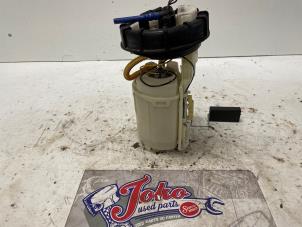 Used Electric fuel pump Volkswagen Golf IV (1J1) 1.6 FSI 16V Price on request offered by Autodemontage Joko B.V.