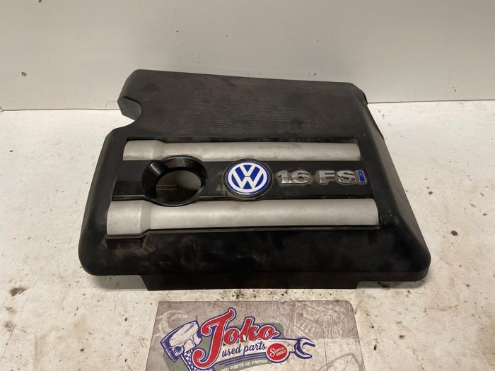 Used Engine cover Volkswagen Golf IV (1J1) 1.6 FSI 16V Price on request offered by Autodemontage Joko B.V.