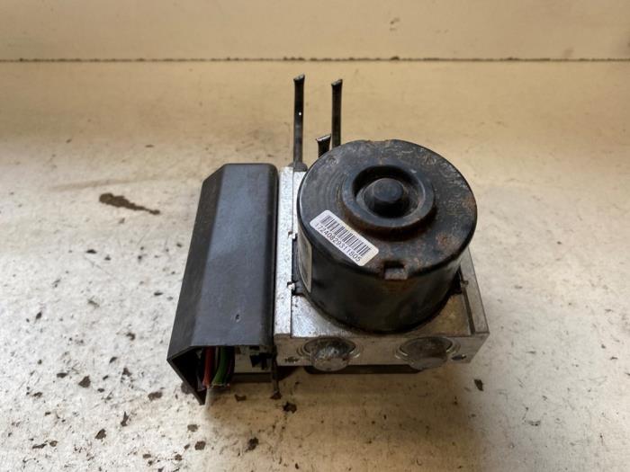Usagé Pompe ABS Peugeot 207/207+ (WA/WC/WM) 1.6 16V VTRi Prix sur demande proposé par Autodemontage Joko B.V.