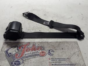 Used Rear seatbelt tensioner, right Volkswagen Polo IV (9N1/2/3) 1.2 Price on request offered by Autodemontage Joko B.V.