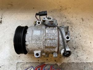 Used Air conditioning pump Volkswagen Polo IV (9N1/2/3) 1.2 Price on request offered by Autodemontage Joko B.V.
