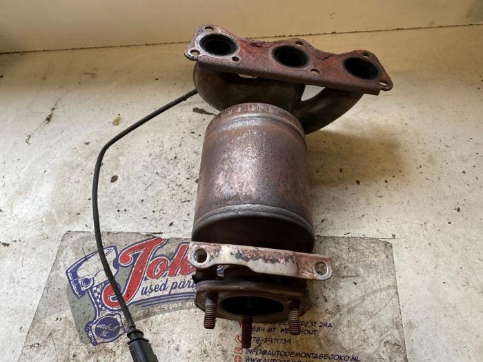 Exhaust manifold Volkswagen Polo IV 1.2 03D178BB BMD