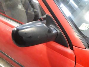 Used Wing mirror, right Toyota Starlet (EP8/NP8) 1.3 Friend,XLi 12V Price on request offered by Autodemontage Joko B.V.