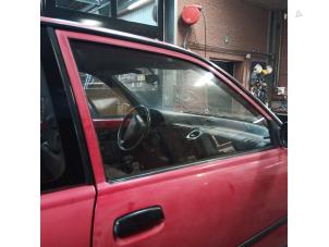 Used Door window 2-door, right Toyota Starlet (EP8/NP8) 1.3 Friend,XLi 12V Price on request offered by Autodemontage Joko B.V.