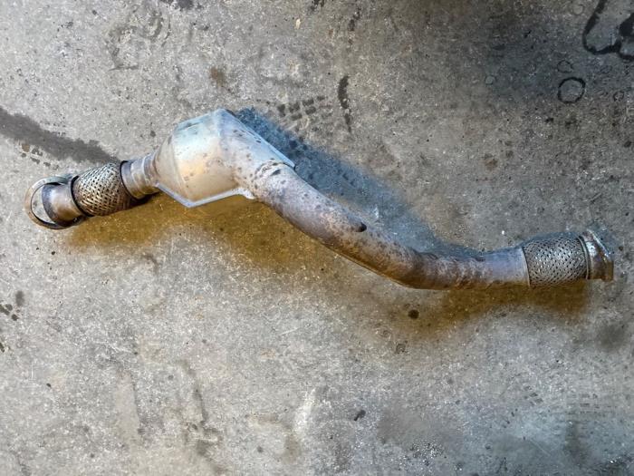 Gebrauchte Katalysator Opel Movano (4A1; 4A2; 4B2; 4B3; 4C2; 4C3) 2.5 CDTI 16V DPF Preis auf Anfrage angeboten von Autodemontage Joko B.V.