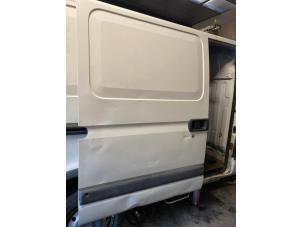 Used Sliding door, right Opel Movano (4A1; 4A2; 4B2; 4B3; 4C2; 4C3) 2.5 CDTI 16V DPF Price on request offered by Autodemontage Joko B.V.