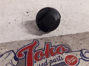 Used Fuel cap Opel Astra G (F08/48) 1.6 Price on request offered by Autodemontage Joko B.V.