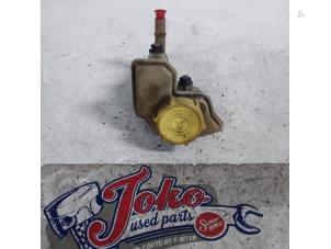 Used Power steering fluid reservoir Ford Fiesta 5 (JD/JH) 1.4 16V Price on request offered by Autodemontage Joko B.V.