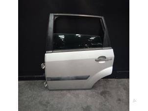 Used Rear door 4-door, left Ford Fiesta 5 (JD/JH) 1.4 16V Price on request offered by Autodemontage Joko B.V.