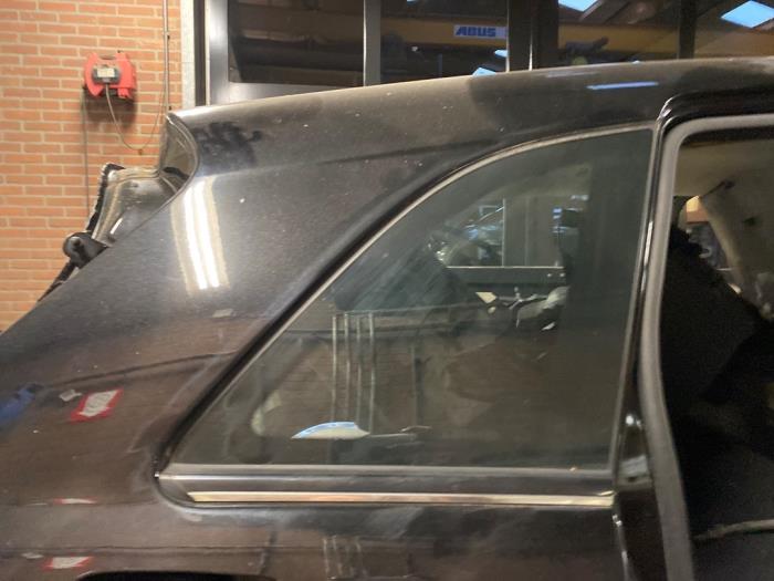Usados Ventanilla triangular derecha detrás Mercedes B (W245) 2.0 B-180 CDI 16V Precio de solicitud ofrecido por Autodemontage Joko B.V.