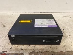 Used DVD player Jaguar XF (CC9) 2.7 D V6 24V Price on request offered by Autodemontage Joko B.V.