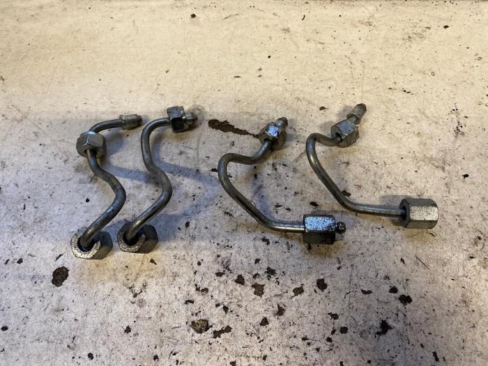 Gebrauchte Dieselleitung Set BMW 1 serie (F20) 118d 2.0 16V Preis auf Anfrage angeboten von Autodemontage Joko B.V.