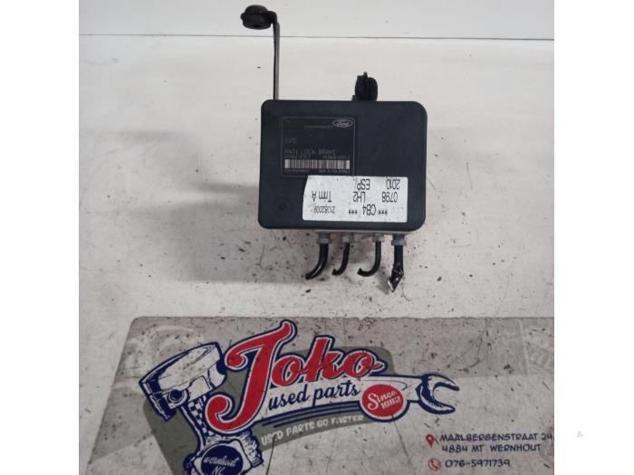 Begagnade ABS-pump Ford Focus 2 1.8 16V Pris på förfrågan erbjuds av Autodemontage Joko B.V.