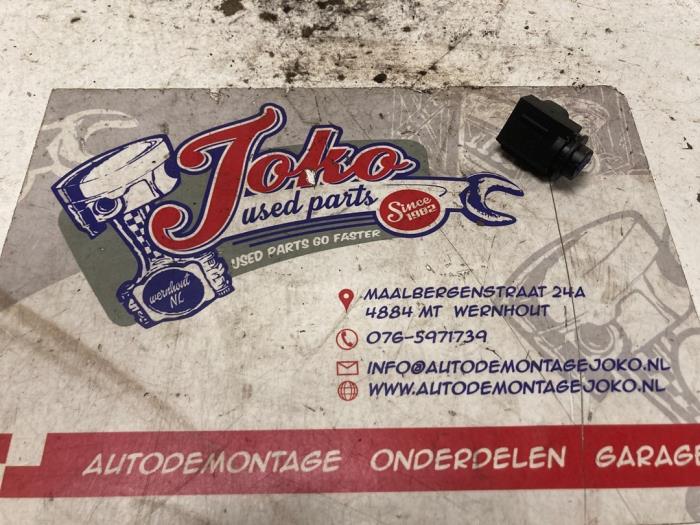Begagnade Sensor (övriga) BMW 1 serie (F20) 118d 2.0 16V Pris på förfrågan erbjuds av Autodemontage Joko B.V.