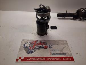 Used Electric fuel pump Volkswagen Golf IV (1J1) 1.9 TDI 100 Price on request offered by Autodemontage Joko B.V.