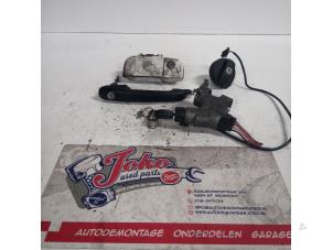 Used Set of cylinder locks (complete) Volkswagen Caddy II (9K9A) 1.9 SDI Price on request offered by Autodemontage Joko B.V.