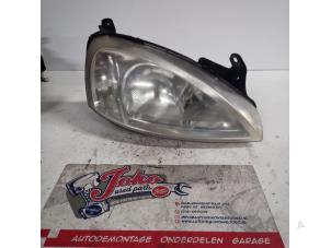 Used Headlight, right Opel Corsa C (F08/68) 1.2 16V Price on request offered by Autodemontage Joko B.V.