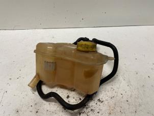 Used Expansion vessel Ford Fiesta 5 (JD/JH) 1.3 Price on request offered by Autodemontage Joko B.V.