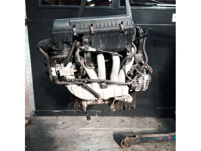 Engine from a Kia Rio (DC22/24) 1.5 16V 2005