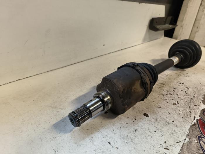 Front drive shaft, left Ford Focus 3 1.6 TDCi 95 - 2557555 T3DA 1836348