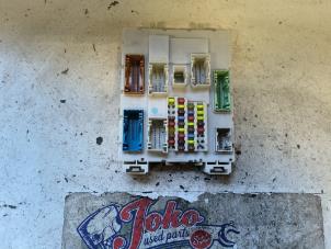 Used Fuse box Ford Focus 3 1.6 TDCi 95 Price on request offered by Autodemontage Joko B.V.
