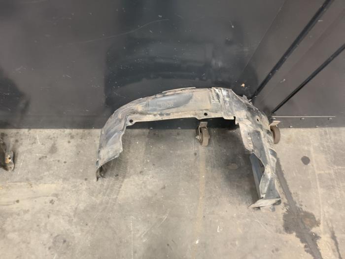 Używane Nadkole Daihatsu Terios (J2) 1.5 16V DVVT 4x2 Euro 4 Cena na żądanie oferowane przez Autodemontage Joko B.V.