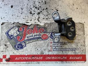 Used Tailgate hinge Daihatsu Terios (J2) 1.5 16V DVVT 4x2 Euro 4 Price on request offered by Autodemontage Joko B.V.