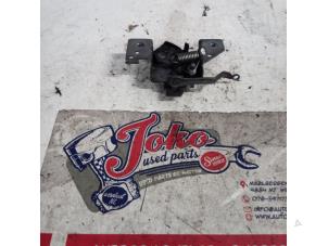 Used Bonnet lock mechanism Ford Fiesta 5 (JD/JH) 1.3 Price on request offered by Autodemontage Joko B.V.