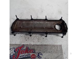 Ventildeckel van een Audi A3 (8L1) 1.6 2002