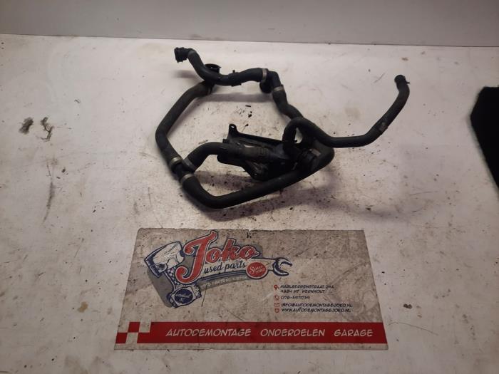 Begagnade Vattenpump BMW 1 serie (F20) 114i 1.6 16V Pris på förfrågan erbjuds av Autodemontage Joko B.V.