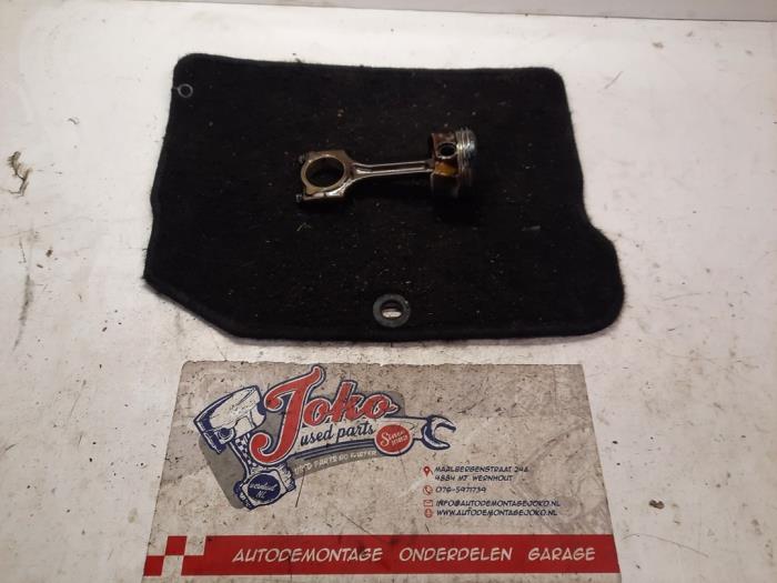 Used Piston BMW 1 serie (F20) 114i 1.6 16V Price on request offered by Autodemontage Joko B.V.
