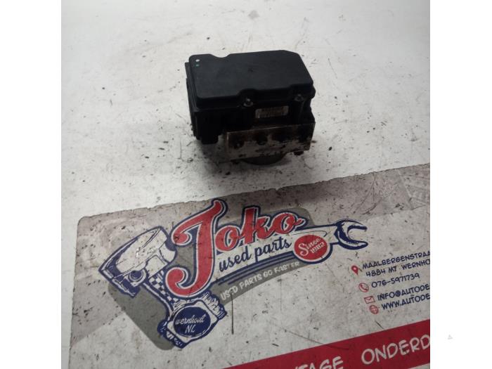 Begagnade ABS-dator Daihatsu Cuore (L251/271/276) 1.0 12V DVVT Pris på förfrågan erbjuds av Autodemontage Joko B.V.