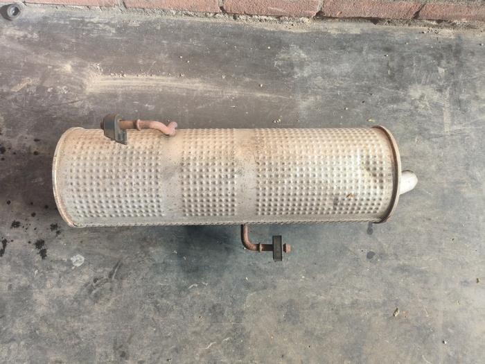 Gebrauchte Auspuff Enddämpfer Peugeot 206 (2A/C/H/J/S) 1.4 16V Preis auf Anfrage angeboten von Autodemontage Joko B.V.