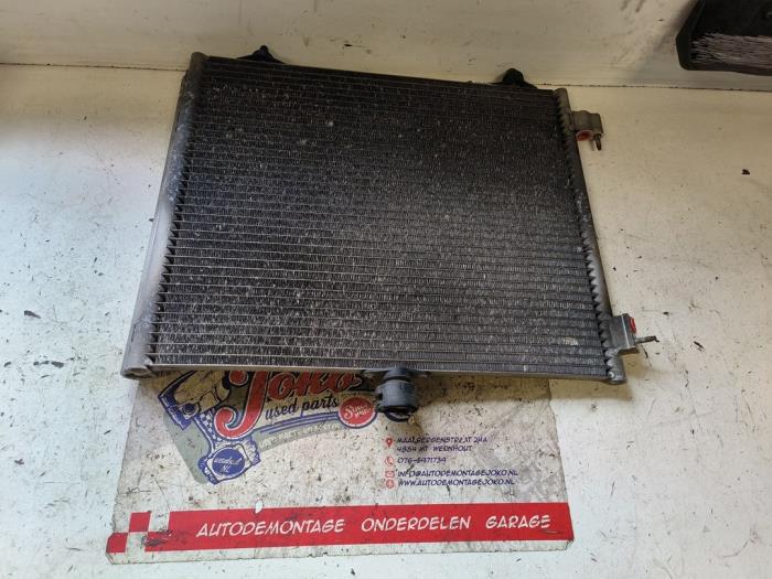 Air conditioning condenser from a Peugeot 207 SW (WE/WU) 1.6 16V 2008