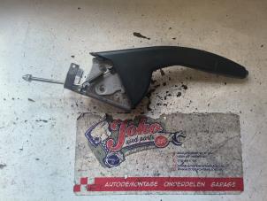 Used Parking brake lever Renault Clio IV (5R) 0.9 Energy TCE 90 12V Price on request offered by Autodemontage Joko B.V.