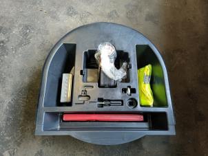 Usados Juego de gato Fiat Grande Punto (199) 1.4 Precio de solicitud ofrecido por Autodemontage Joko B.V.