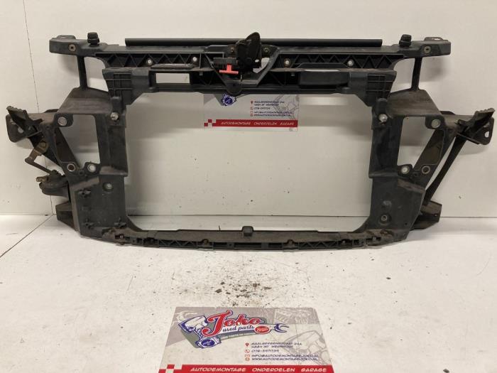 Begagnade Front Fiat Stilo (192A/B) 1.4 16V Pris på förfrågan erbjuds av Autodemontage Joko B.V.