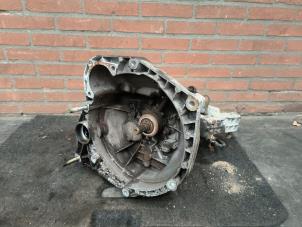 Używane Skrzynia biegów Alfa Romeo GT (937) 2.0 JTS 16V Cena na żądanie oferowane przez Autodemontage Joko B.V.